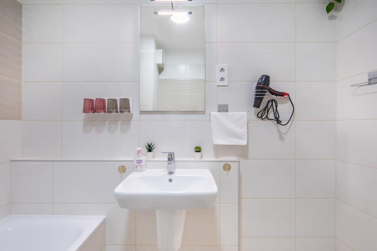 בודפשט Central - New - Cozy Stay מראה חיצוני תמונה